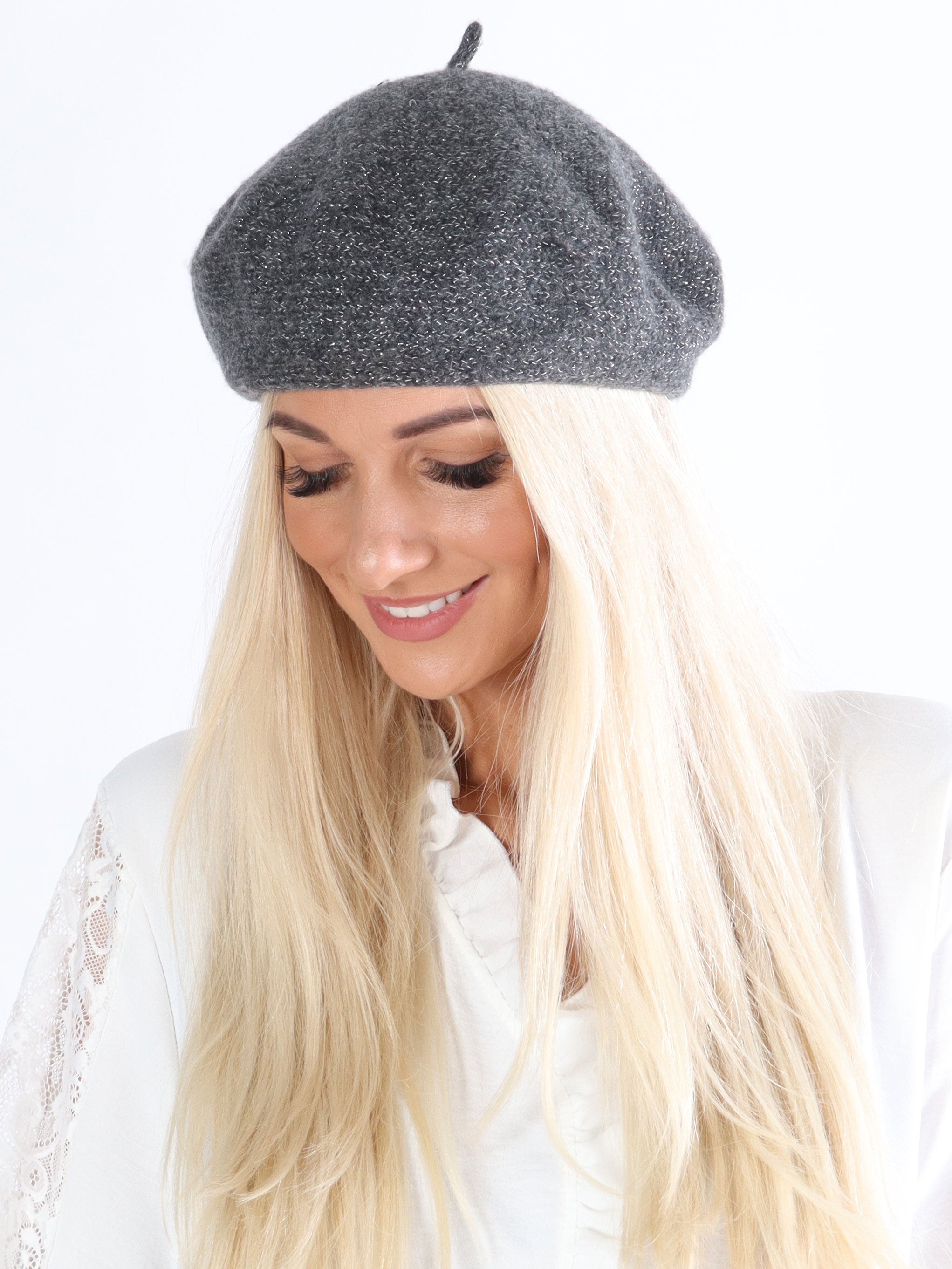 Esmaralda - Beige alpinmössa med glittertrådar